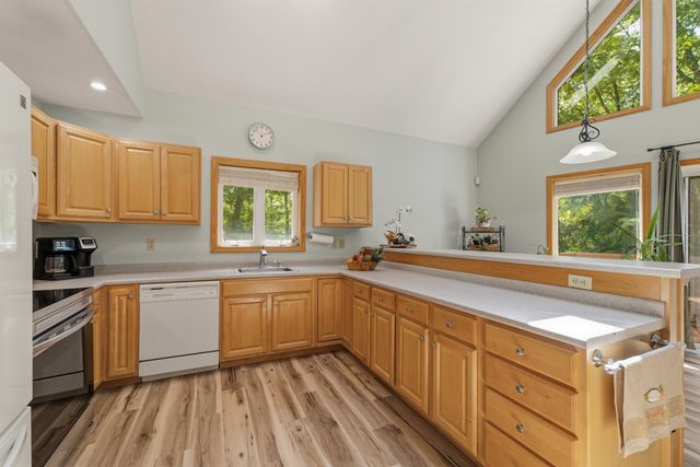 100 Olympia Street, Moultonborough, NH 03254