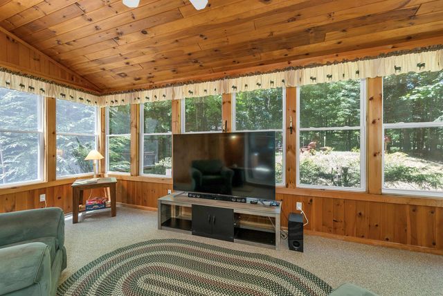 100 Olympia Street, Moultonborough, NH 03254