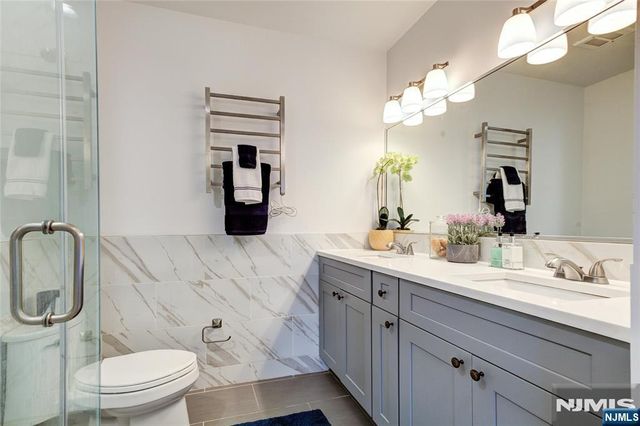 58 Giles Avenue 2, Jersey City, NJ 07306