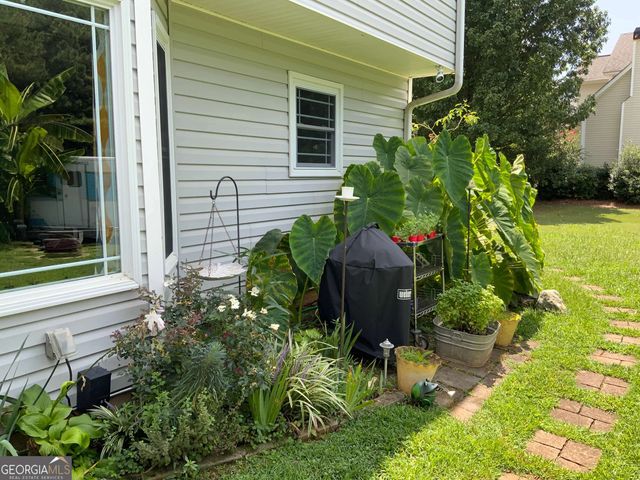 35 Candlewood Drive, Newnan, GA 30265