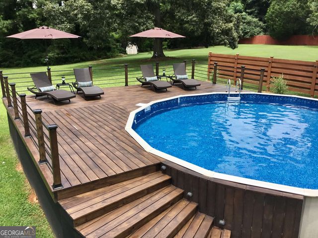 35 Candlewood Drive, Newnan, GA 30265