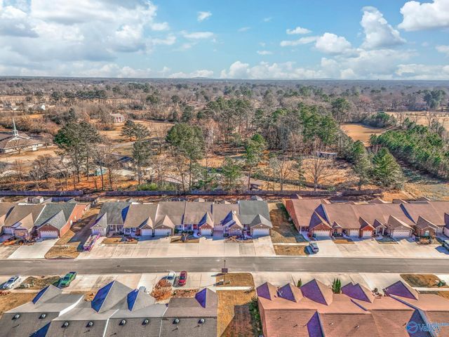 17704 Antlers Pass, Athens, AL 35611