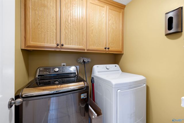 17704 Antlers Pass, Athens, AL 35611