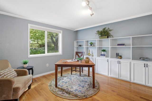 3850 E Antelope Road, Eagle Point, OR 97524