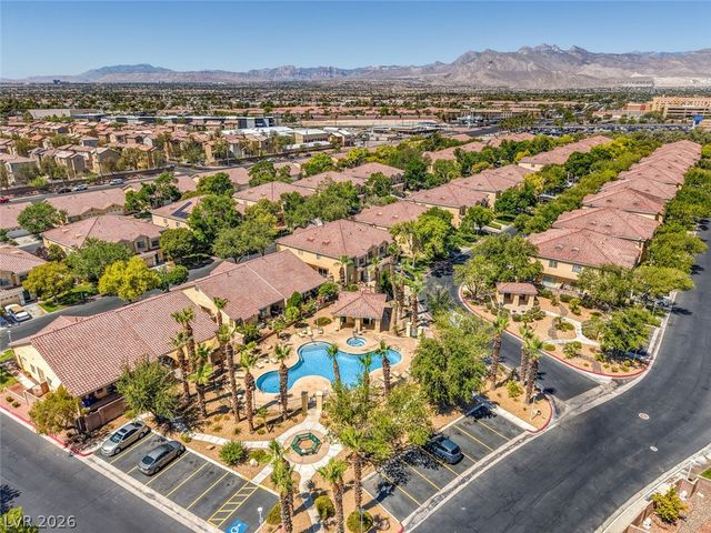 6437 Sundown Heights Avenue, Las Vegas, NV 89130