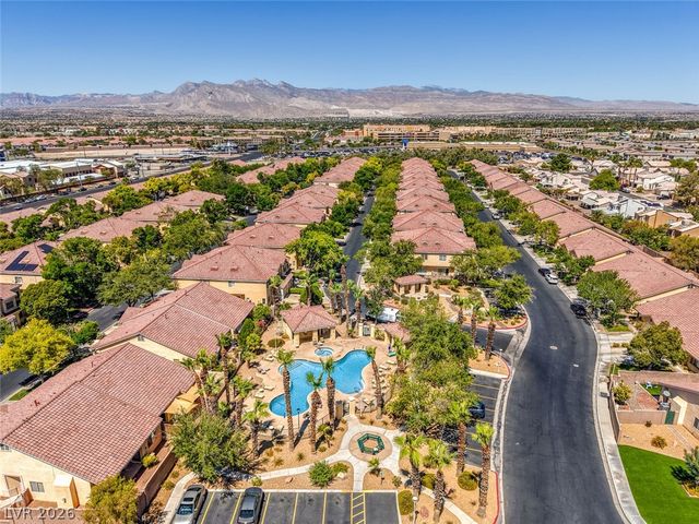 6437 Sundown Heights Avenue, Las Vegas, NV 89130