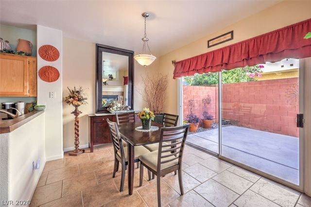 6437 Sundown Heights Avenue, Las Vegas, NV 89130