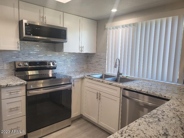 16209 E Rosetta Drive Unit 36, Fountain Hills, AZ 85268