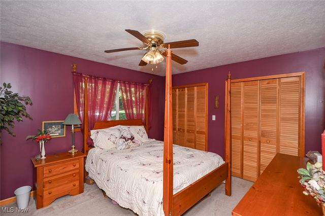 1720 Hinckley Hills Road, Hinckley, OH 44233