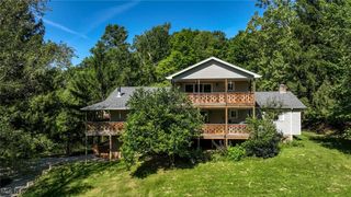 1720 Hinckley Hills Road, Hinckley, OH 44233