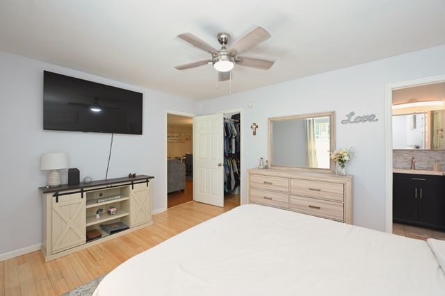 936 Jordan Cir, White Bluff, TN 37187