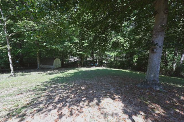 936 Jordan Cir, White Bluff, TN 37187