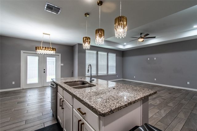 3425 Pineda St, Corpus Christi, TX 78414