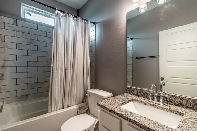 3425 Pineda St, Corpus Christi, TX 78414