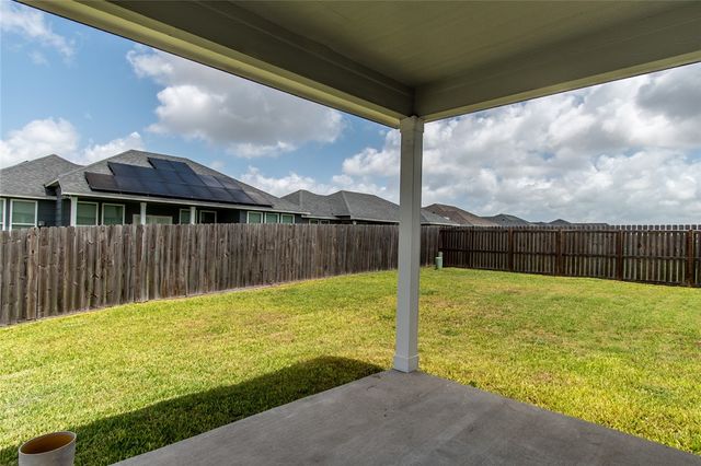 3425 Pineda St, Corpus Christi, TX 78414