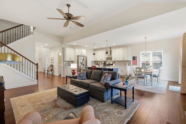 1108 Twilight Shadow Drive, Lexington, KY 40509