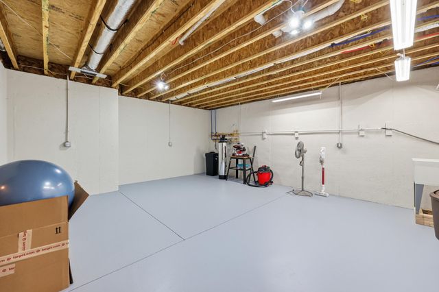 1108 Twilight Shadow Drive, Lexington, KY 40509