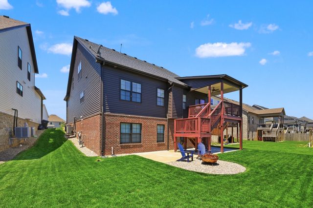 1108 Twilight Shadow Drive, Lexington, KY 40509