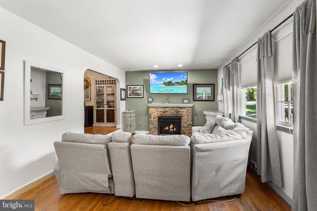 628 WILSON RD, Wilmington, DE 19803