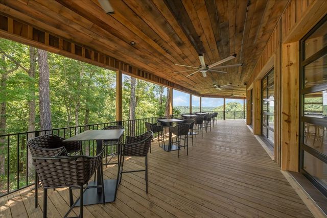 414 Watercolor Dr, Sparta, TN 38583