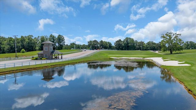 414 Watercolor Dr, Sparta, TN 38583