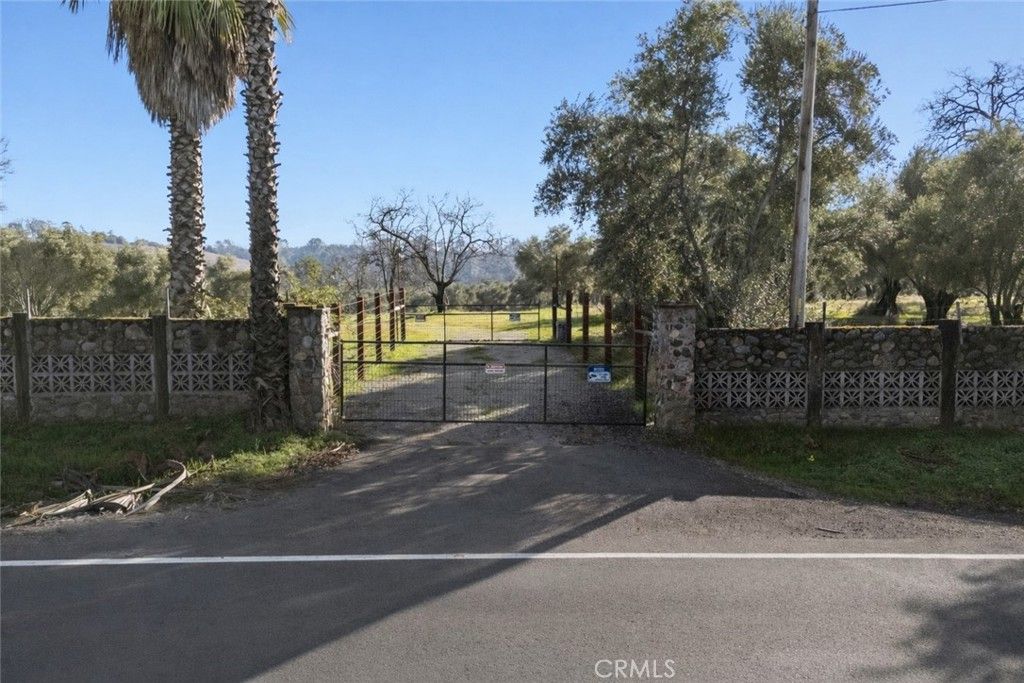 Image 1 of property listing at 7300 Lower Wyandotte Road, Oroville, CA 95966