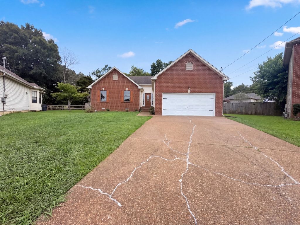 3441 Bridgeton Cv, Antioch, TN 37013