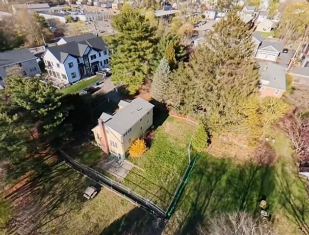 48 River Ave, Newton, MA 02464