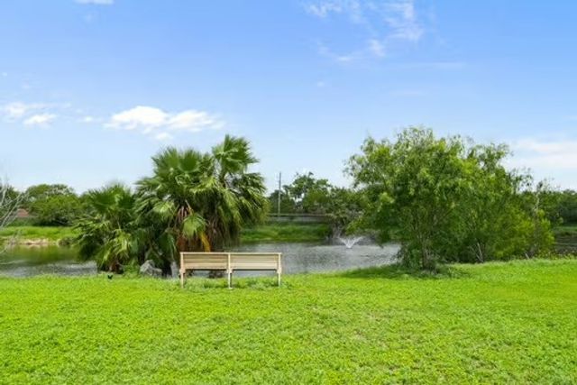 2056 Hidden Lake 3, Corpus Christi, TX 78412