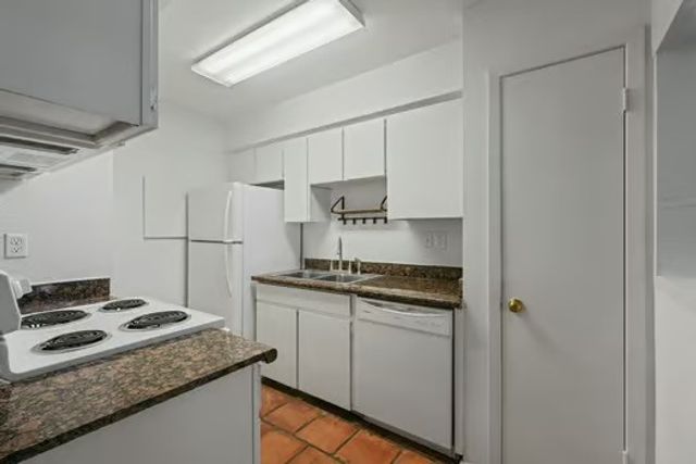 2056 Hidden Lake 3, Corpus Christi, TX 78412