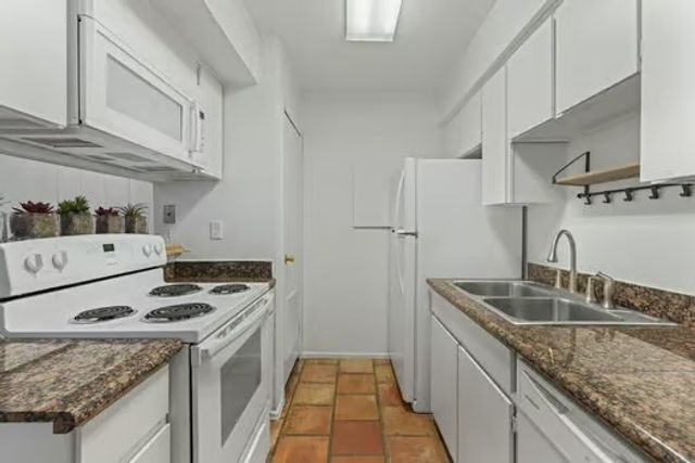 2056 Hidden Lake 3, Corpus Christi, TX 78412