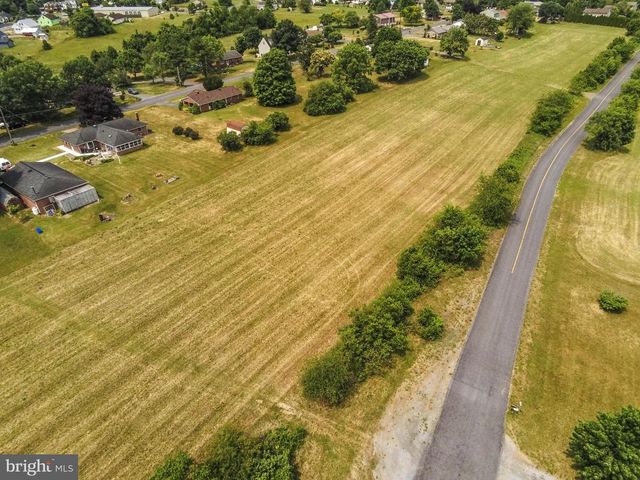 MARANATHA DR, Saint Thomas, PA 17252