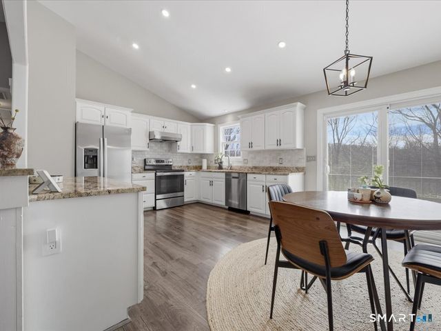 59 Wood Terrace, East Haven, CT 06513