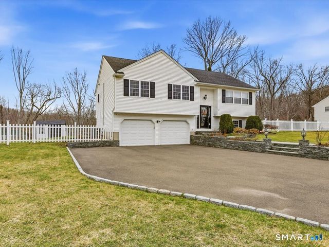 59 Wood Terrace, East Haven, CT 06513