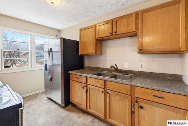 3337 Martin Avenue, Omaha, NE 68112