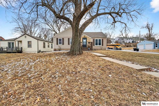 3337 Martin Avenue, Omaha, NE 68112