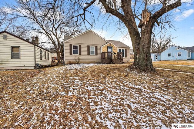 3337 Martin Avenue, Omaha, NE 68112