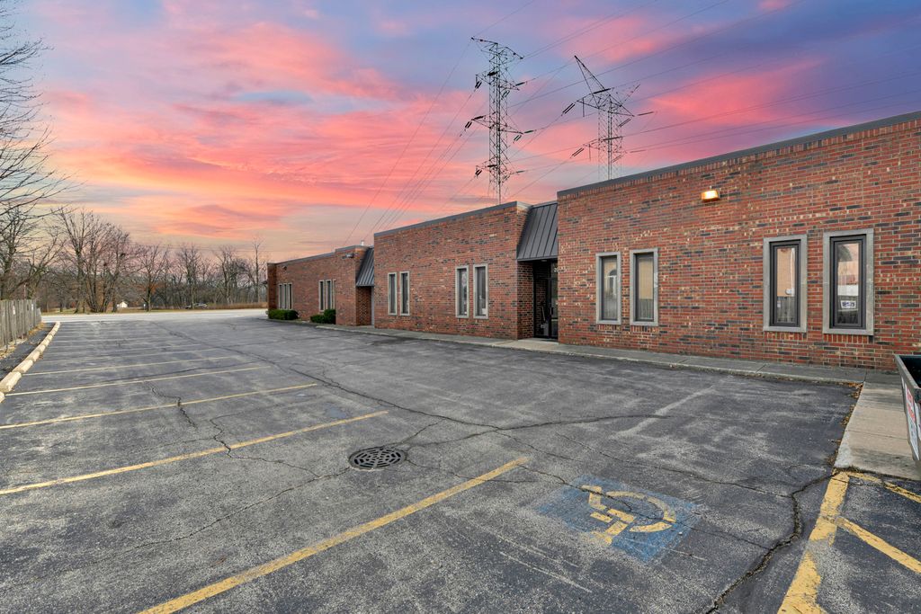 24 S Des Plaines River Road, Des Plaines, IL 60016 — photo 3