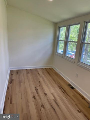 125 W CAMBRIDGE ST, Fredericksburg, VA 22405