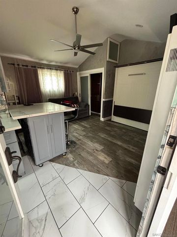 2033 Garnet Ave, San Diego, CA 92109