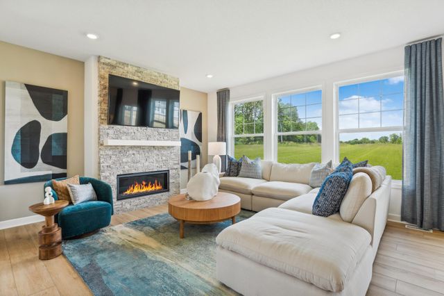 7496 Lotus Lane, Lino Lakes, MN 55038