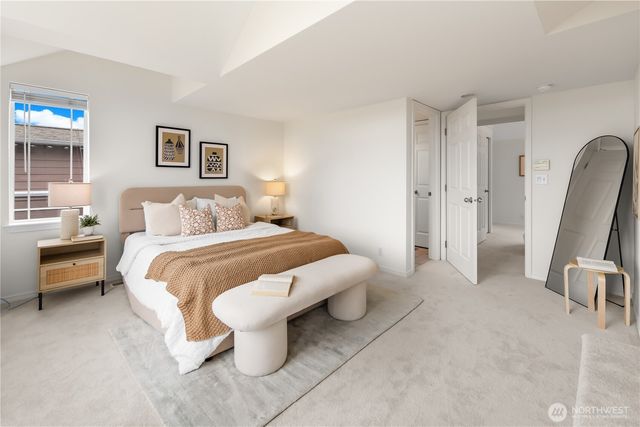 2038 Franklin Avenue E, Seattle, WA 98102