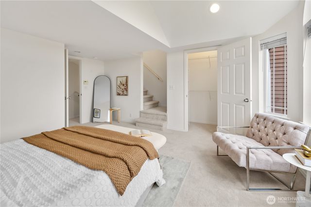 2038 Franklin Avenue E, Seattle, WA 98102