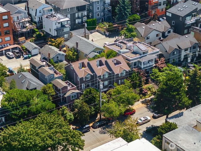 2038 Franklin Avenue E, Seattle, WA 98102