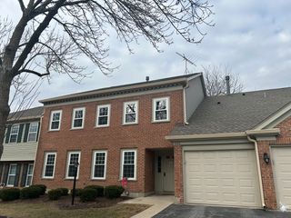 1252 Beechwood Court 1C, Schaumburg, IL 60193