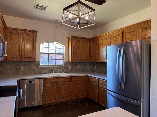 11413 NW 117th Court, Yukon, OK 73099