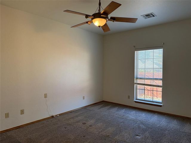 11413 NW 117th Court, Yukon, OK 73099