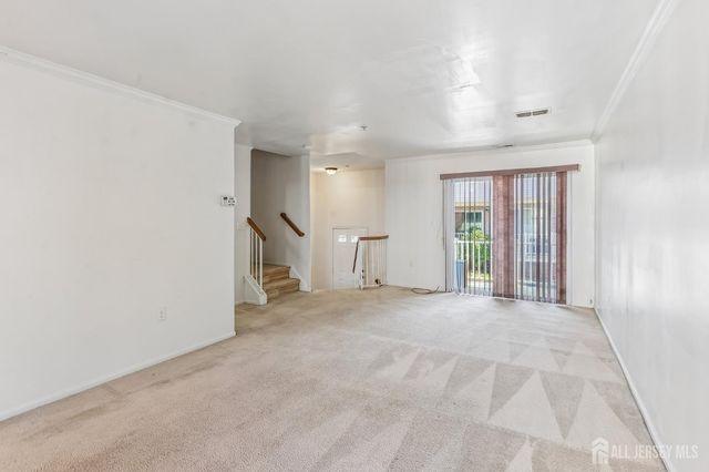 544 Great Beds Court, Perth Amboy, NJ 08861