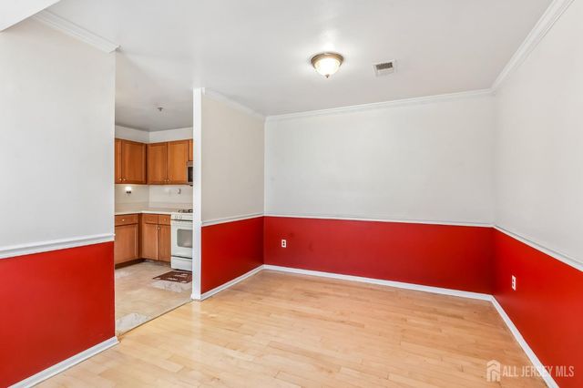 544 Great Beds Court, Perth Amboy, NJ 08861