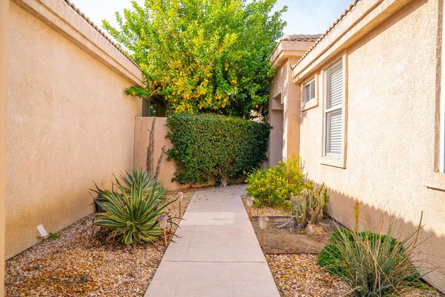 29631 W Trancas Drive, Cathedral City, CA 92234